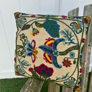 Vintage 70s Crewel Flower Floral Pillow Very Clean Handmade One Of A‎ Kind 14”